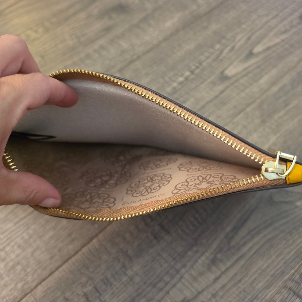 Enzo Angiolini Summer Cobra Pouch and Card Holder Yellow Snake Print EB-W0124 - Picture 9 of 10